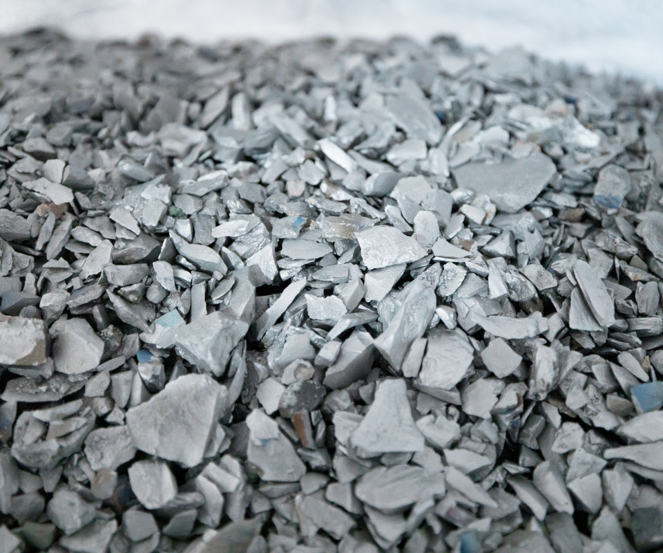 Ferro Titanium Lumps